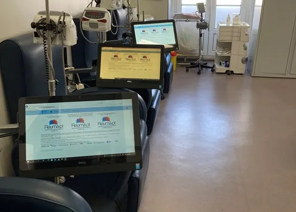 Inst_reumatologia_media